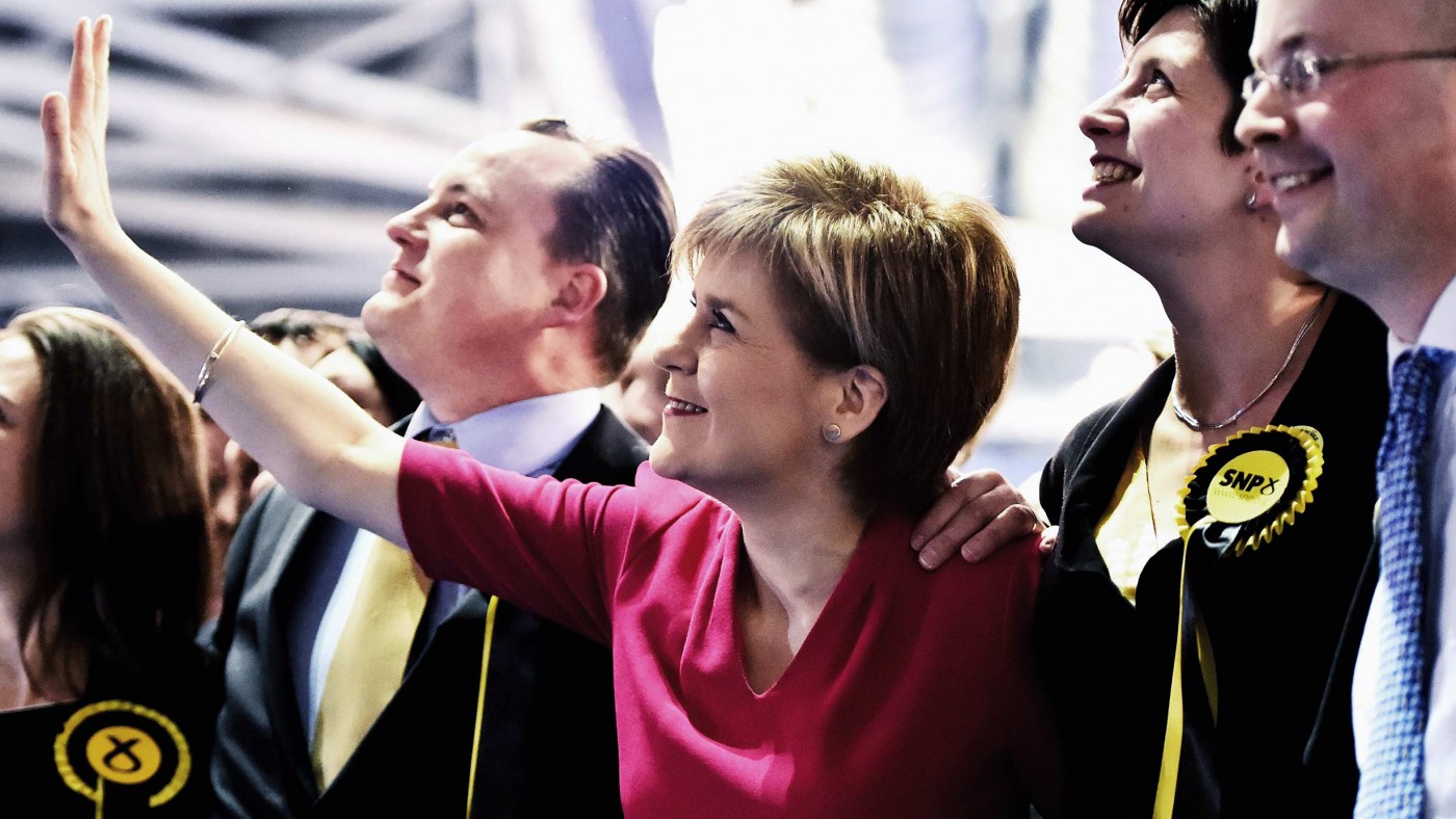 David Cameron should give Scotland full fiscal autonomy immediately