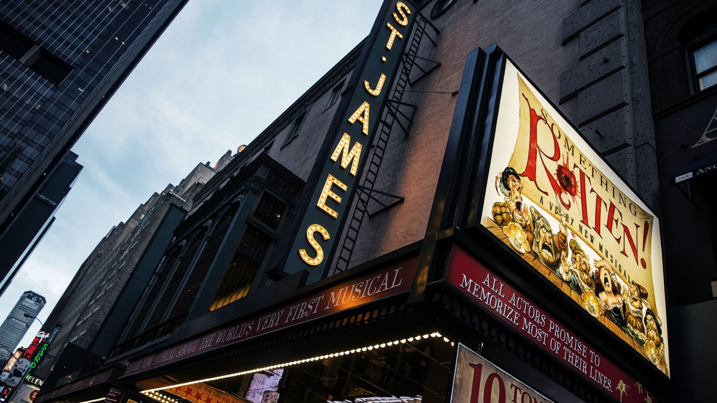 Something Rotten: Shakespearean satire which sadly falls flat