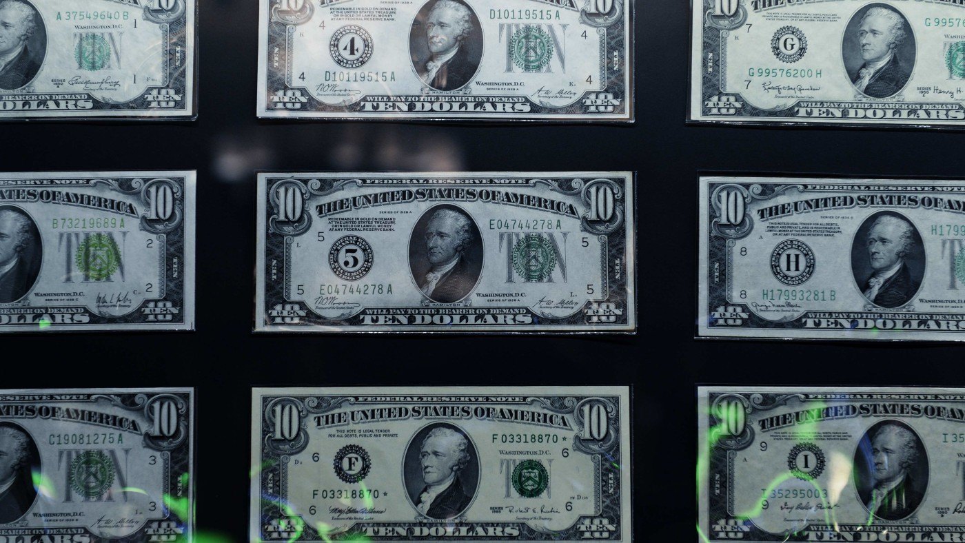 Death of cash rebuke to central banks