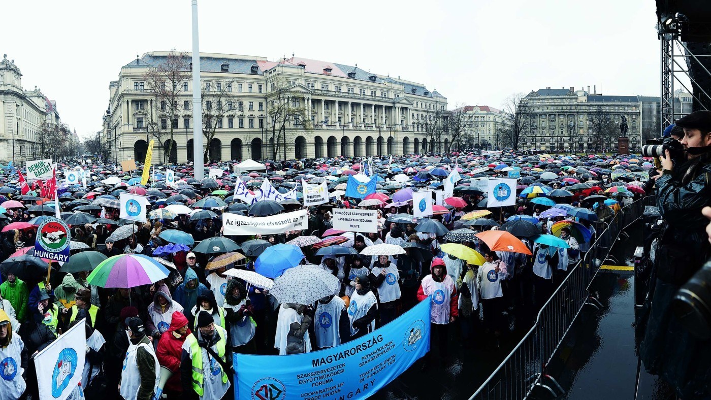 Hungarians must unite to save their democracy