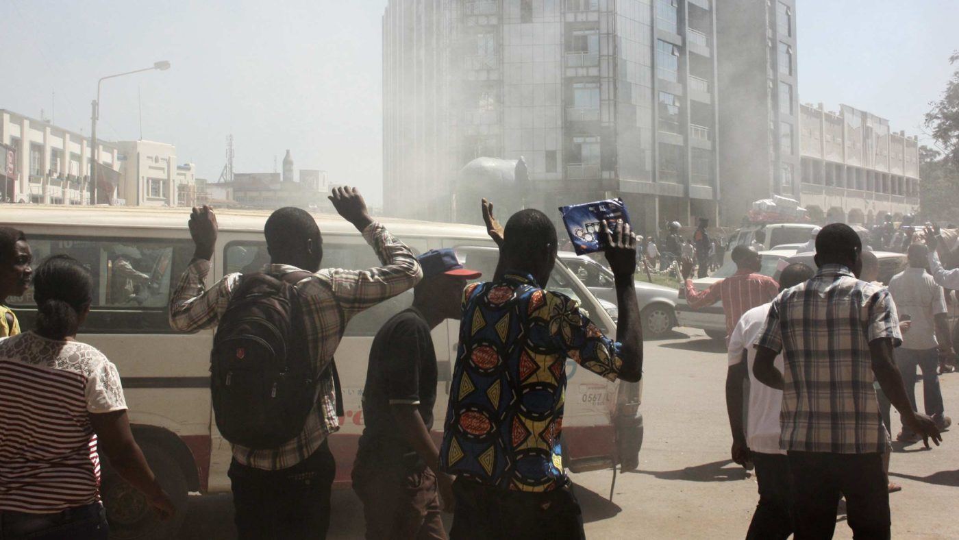 Clashes over constitutional abuse in the Congo