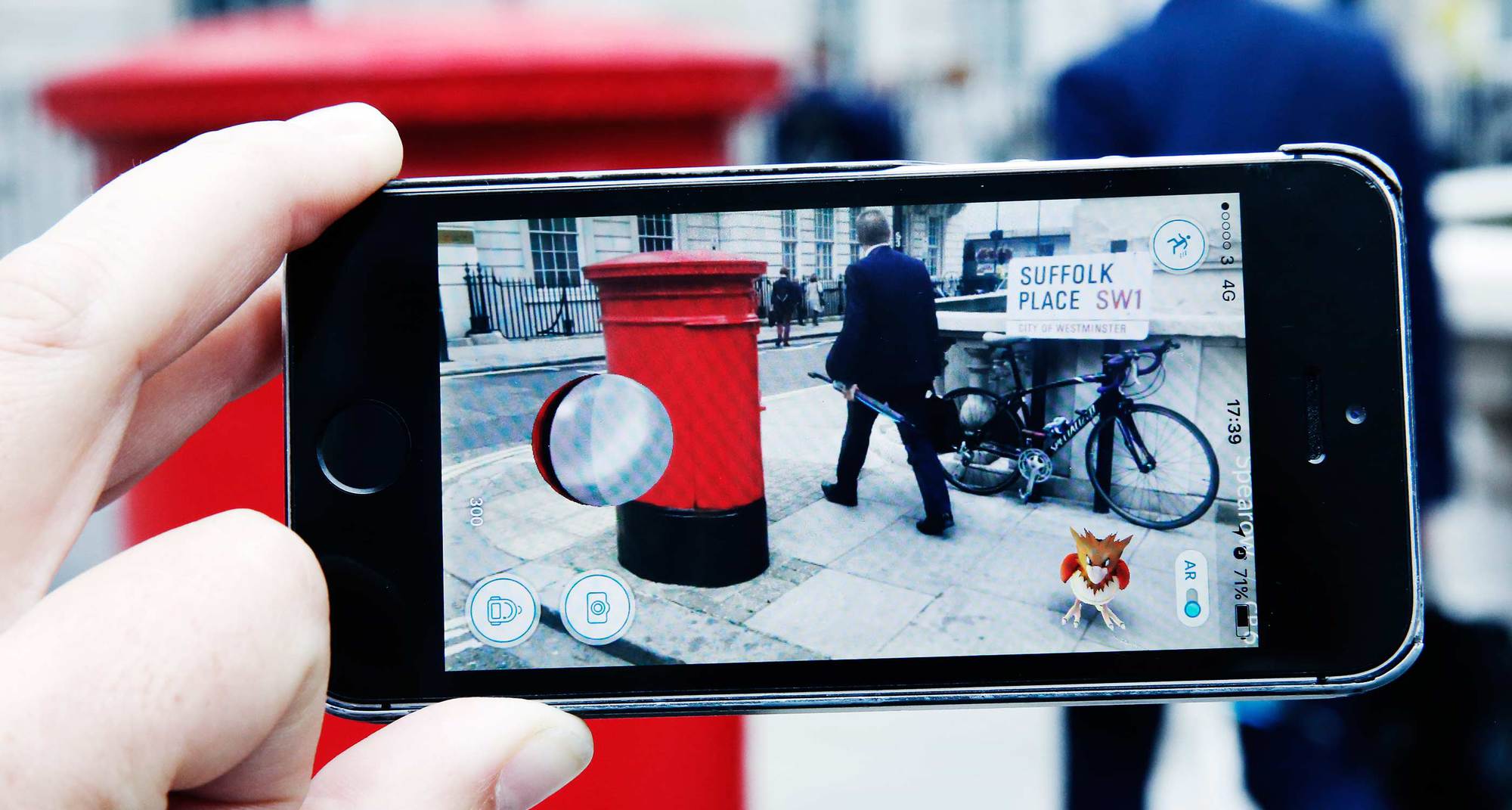 Pokémon Go Will Make You Crave Augmented Reality