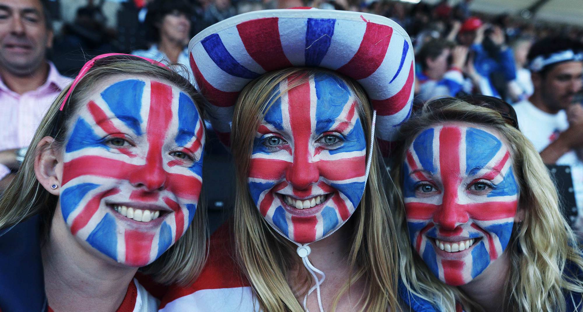 The british are good at. Типичный британец. Британский флаг на щеке. Покажи страну Англию. Типичный английский турист.