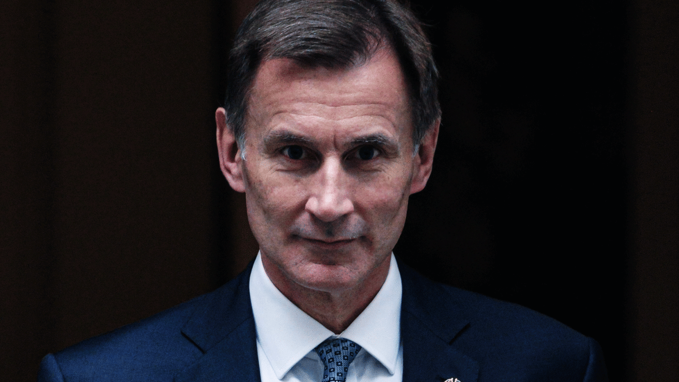 With Labour tanks on the lawn, Jeremy Hunt should launch a counteroffensive against damaging business taxes