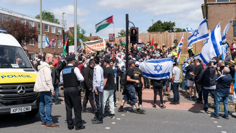 Edgware is not the West Bank