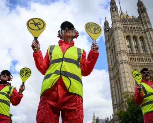 Blocking Heathrow's expansion is making britain poorer